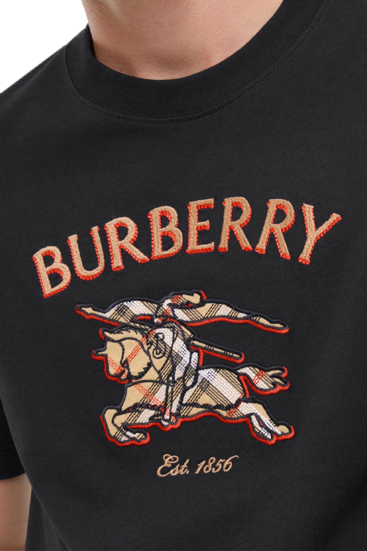 טי שירט ברברי burberry שחור דגם Knight Check כותנה קלאסי פיט רקמת תלאים applique סוס אביר