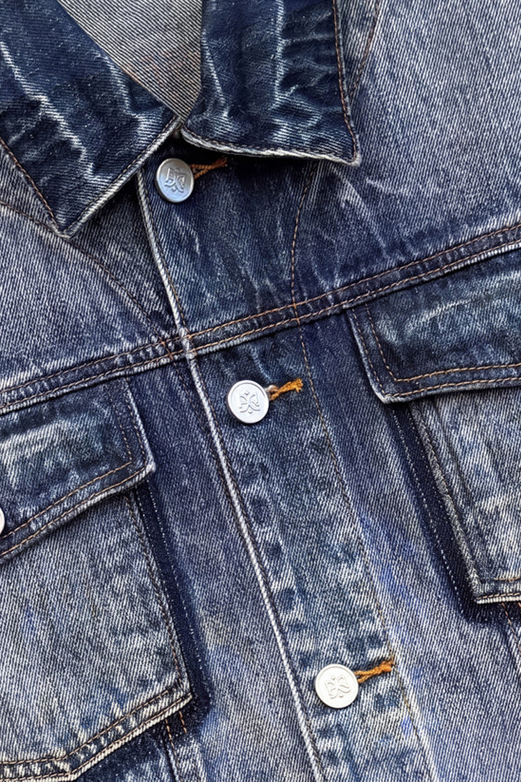 ז’קט ג’ינס איינקר AINKER כחול דגם 1150 Jacket Jeans גזרה נינוחה דו-גוני שוליים פרומים כפתורים עתיקים