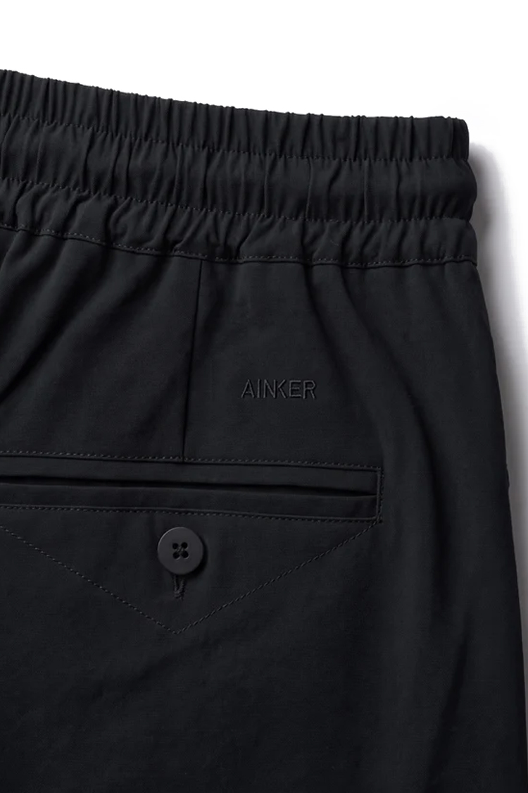 מכנס איינקר ainker שחור דגם Wool Blend 1081 תשלובת צמר מותן אלסטי לוגו דבורה רקמה כיס אחורי