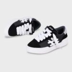 סניקרס עור איינקר ainker שחור/לבן דגם Skate Line Leather Mid זמש סולמית לוגו תבליט עקב