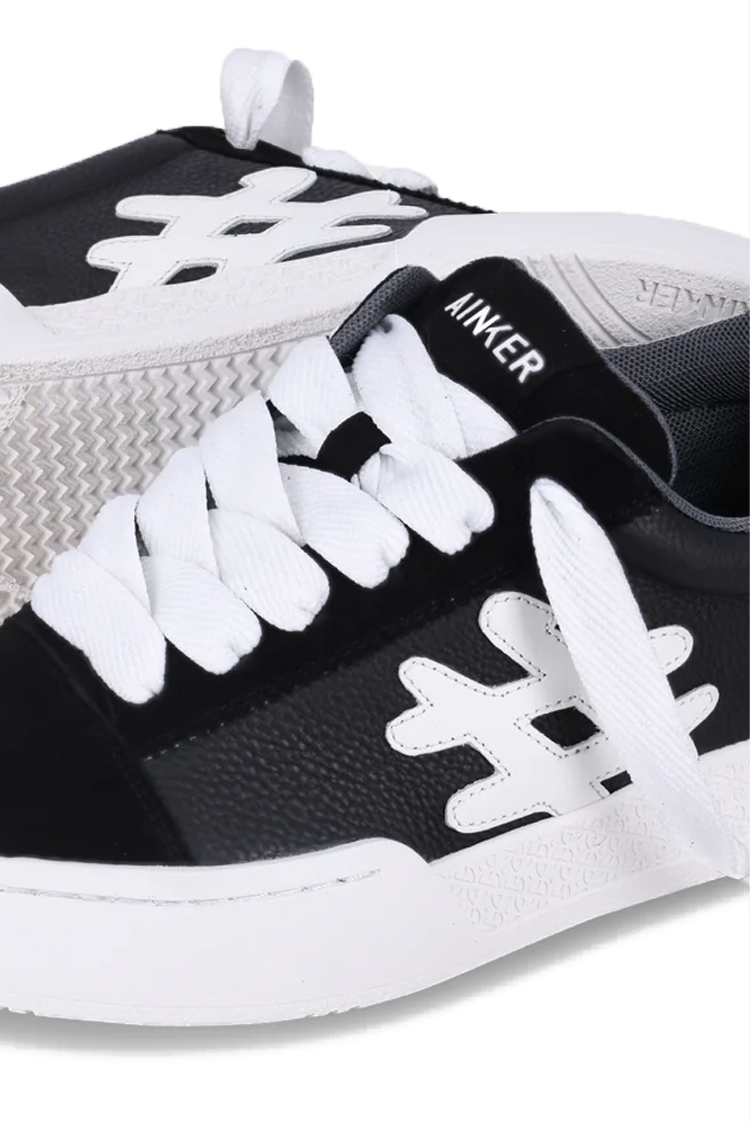 סניקרס עור איינקר ainker שחור/לבן דגם Skate Line Leather Mid זמש סולמית לוגו תבליט עקב
