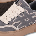 סניקרס איינקר AINKER אפור/מוקה קנבס דגם Star Line Canvas Black/White גזרה בינונית תפרי קונטרסט לוגו