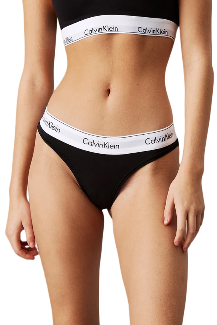 תחתון חוטיני קלווין קליין calvin klein שחור כותנה דגם Icon Cotton Stretch Thong פס גומי לוגו