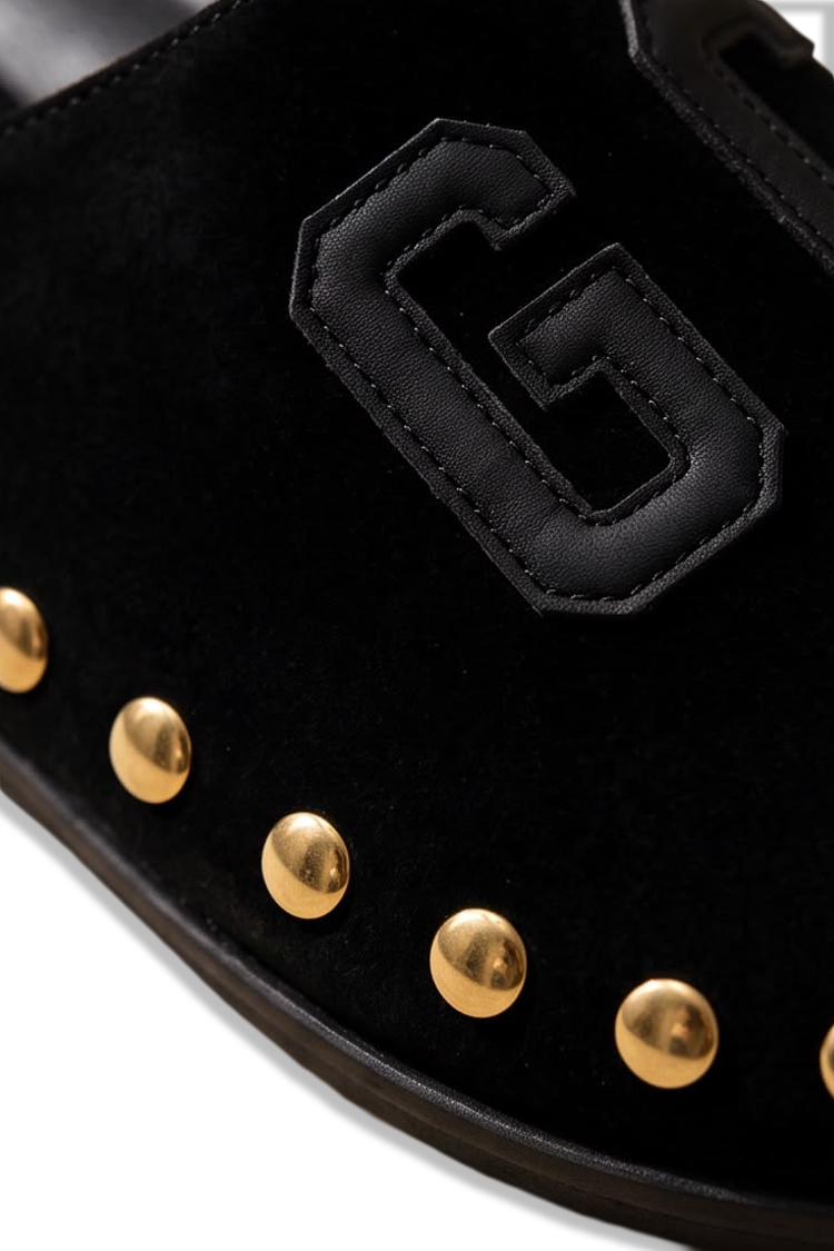 פכפי זמש GCDS שחור דגם Studs and Glam קלוג ניטים מטאליים לוגו עור סוליה דקה