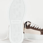 סניקרס קוטור קלאב The Couture Club חום/קרם זמש איטלקי דגם Axis Sneaker פאנלים שתי זוגות שרוכים סוליה עבה