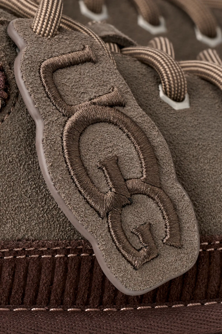 כפכפי פלטפורמה אג ugg אפור/חום דגם Heritage Lace-Up Slipper זמש איכותי בטנת עור סוליית eva פלטפורמה 4.5 סמ פרווה