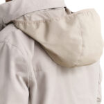 ז’קט מעבר גאנט gant קרם דגם Hampshire Jacket תשלובת טקסטיל דוחה מים dwr גזרה רגילה רקמה חזה קפוצ’ון מתקפל