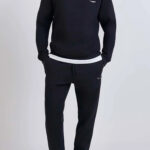 מכנס טרנינג באולר balr שחור דגם Relaxed Fit Cotton Joggers תשלובת כותנה רילקסד פיט קוביות מטאליות סיכת ביטחון