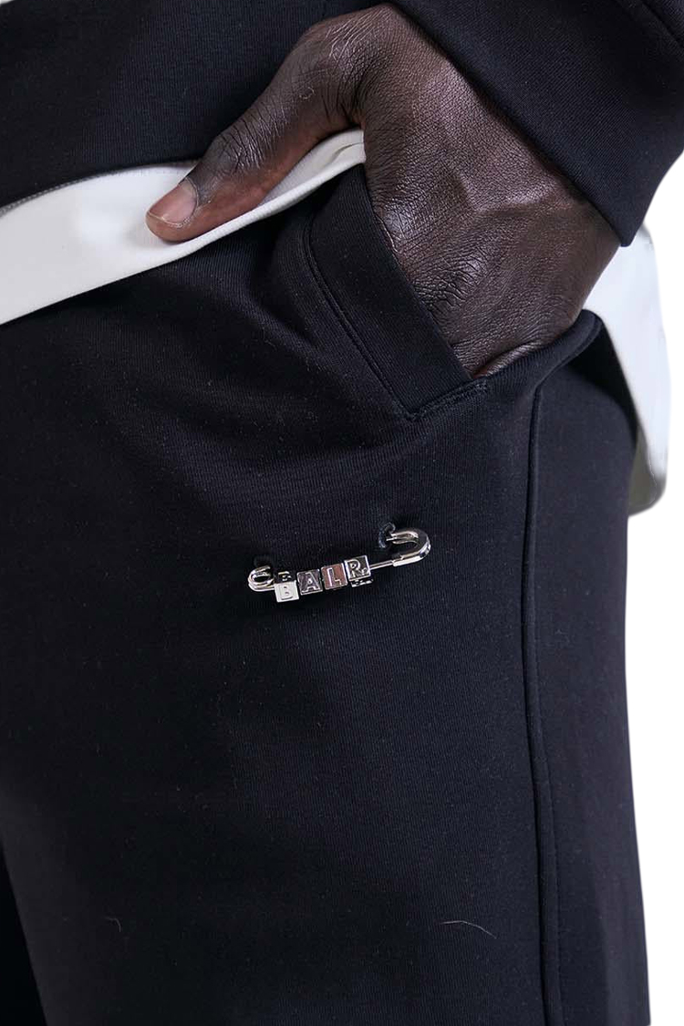מכנס טרנינג באולר balr שחור דגם Relaxed Fit Cotton Joggers תשלובת כותנה רילקסד פיט קוביות מטאליות סיכת ביטחון