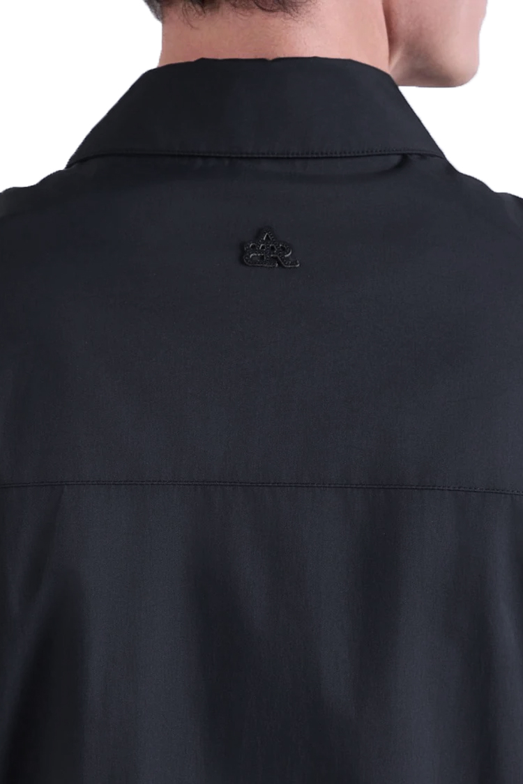 ז’קט ניילון באלר balr שחור דגם straight fit jacket 100% ניילון קל משקל חוסם רוח גזרה ישרה תיק תק עורף
