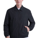 ז’קט ניילון באלר balr שחור דגם straight fit jacket 100% ניילון קל משקל חוסם רוח גזרה ישרה תיק תק עורף