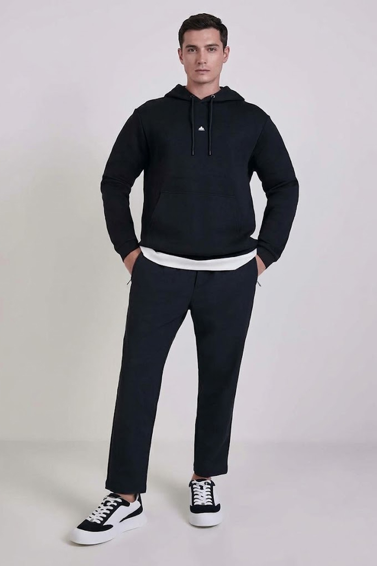 קפוצ’ון באולר balr שחור דגם Mid Logo Hoodie תשלובת כותנה רילקסד פיט רקמה חזה גב שני כיסים