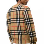 סריג קשמיר ברברי burberry בז’ משובץ דגם Check Cashmere Sweater 93% קשמיר גזרה קלאסית