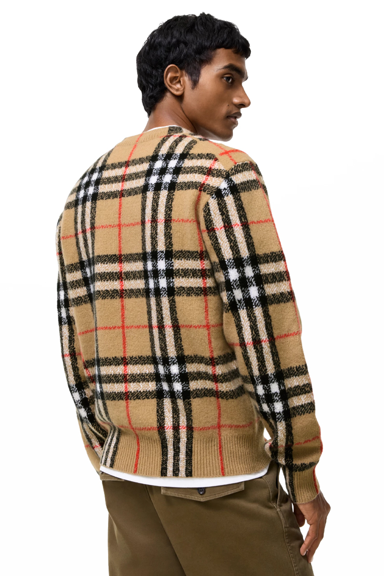 סריג קשמיר ברברי burberry בז’ משובץ דגם Check Cashmere Sweater 93% קשמיר גזרה קלאסית