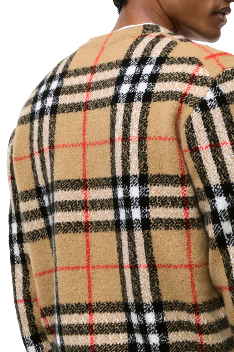 סריג קשמיר ברברי burberry בז' משובץ דגם Check Cashmere Sweater 93% קשמיר גזרה קלאסית