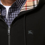 קפוצ’ון ברברי burberry שחור דגם Check Hood Cotton Zip Hoodie סלים פיט תשלובת כותנה רוכסן מלא בטנת משבצות ברדס