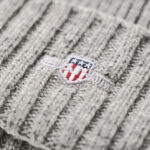 כובע צמר גאנט gant אפור דגם Shield Wool Beanie תשלובת צמר רקמה לוגו shield ביני קלאסי