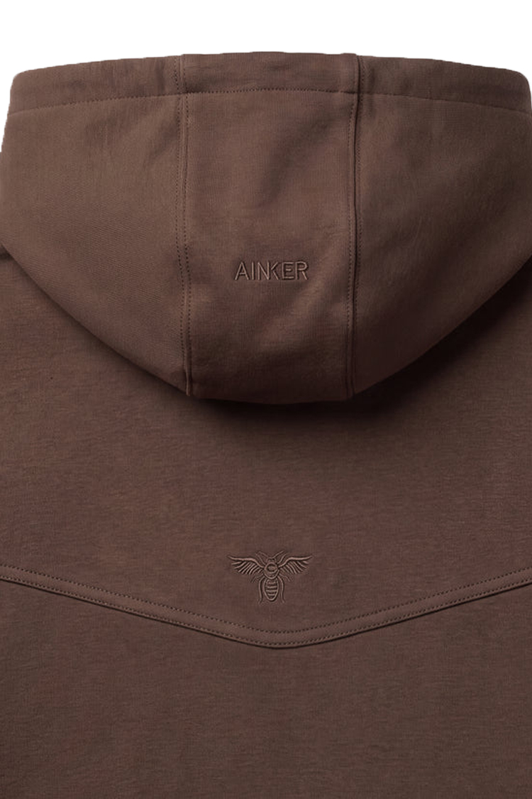 קפוצ'ון איינקר ainker חום דגם 1051 black hoodie אריגת interlock צפופה גזרה רגילה רקמות לוגו כובע גב כתף רוכסן