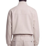 ז’קט איינקר ainker אוף וויט דגם 1070 black jacket פוליאסטר גמיש גזרה רגילה רוכסן צווארון עומד כיסים אלכסוניים לוגו עורף