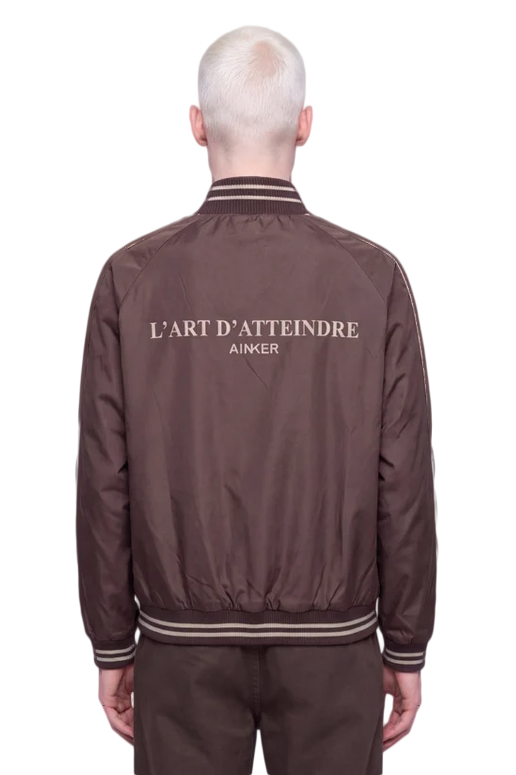 ז’קט בומבר איינקר ainker חום דגם Puff Nylon 1100 Jacket ניילון טכני פוליאסטר חוסם רוח גזרה רגילה לוגו חזה לוגו גב lart datteindre
