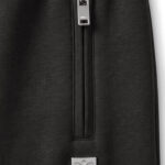 מכנס ג’וגר איינקר ainker שחור דגם 1051 black pant אריגת interlock צפופה גזרה רגילה שרוולים צרים כיסים נסתרים רוכסן סמל מתכתי ריב
