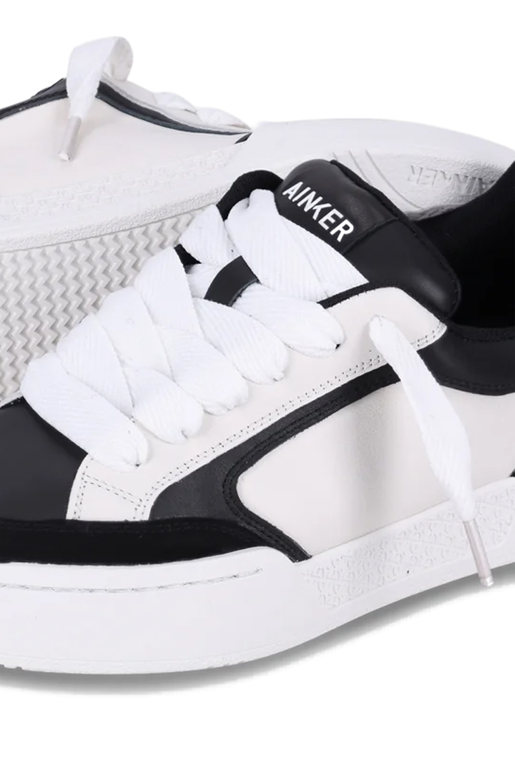 סניקרס איינקר ainker שחור לבן דגם Skate Line Leather גזרת MID עור זמש פאנלים לשונית עקב