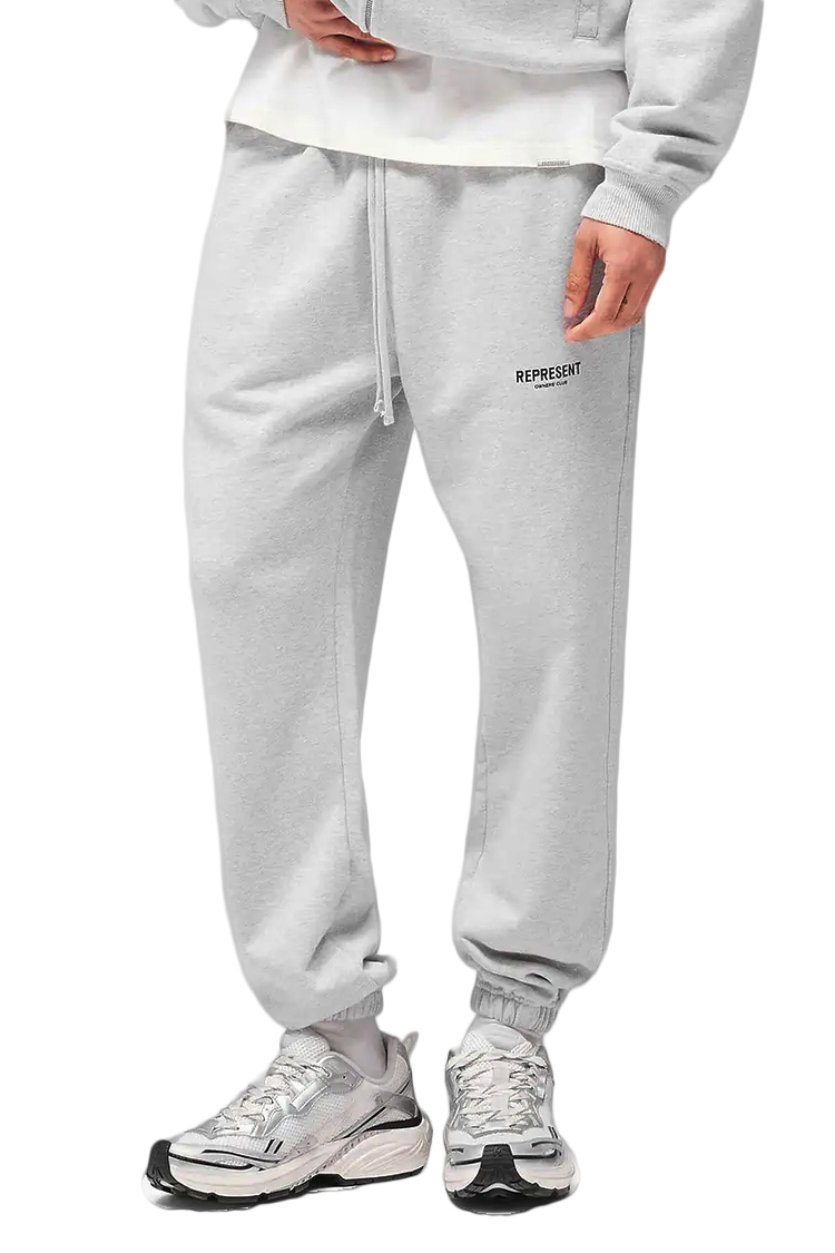 מכנס טרנינג רפרזנט represent אפור בהיר דגם Owners Club Sweatpant כותנה כבדה רילקסד פיט הדפס לוגו שרוול